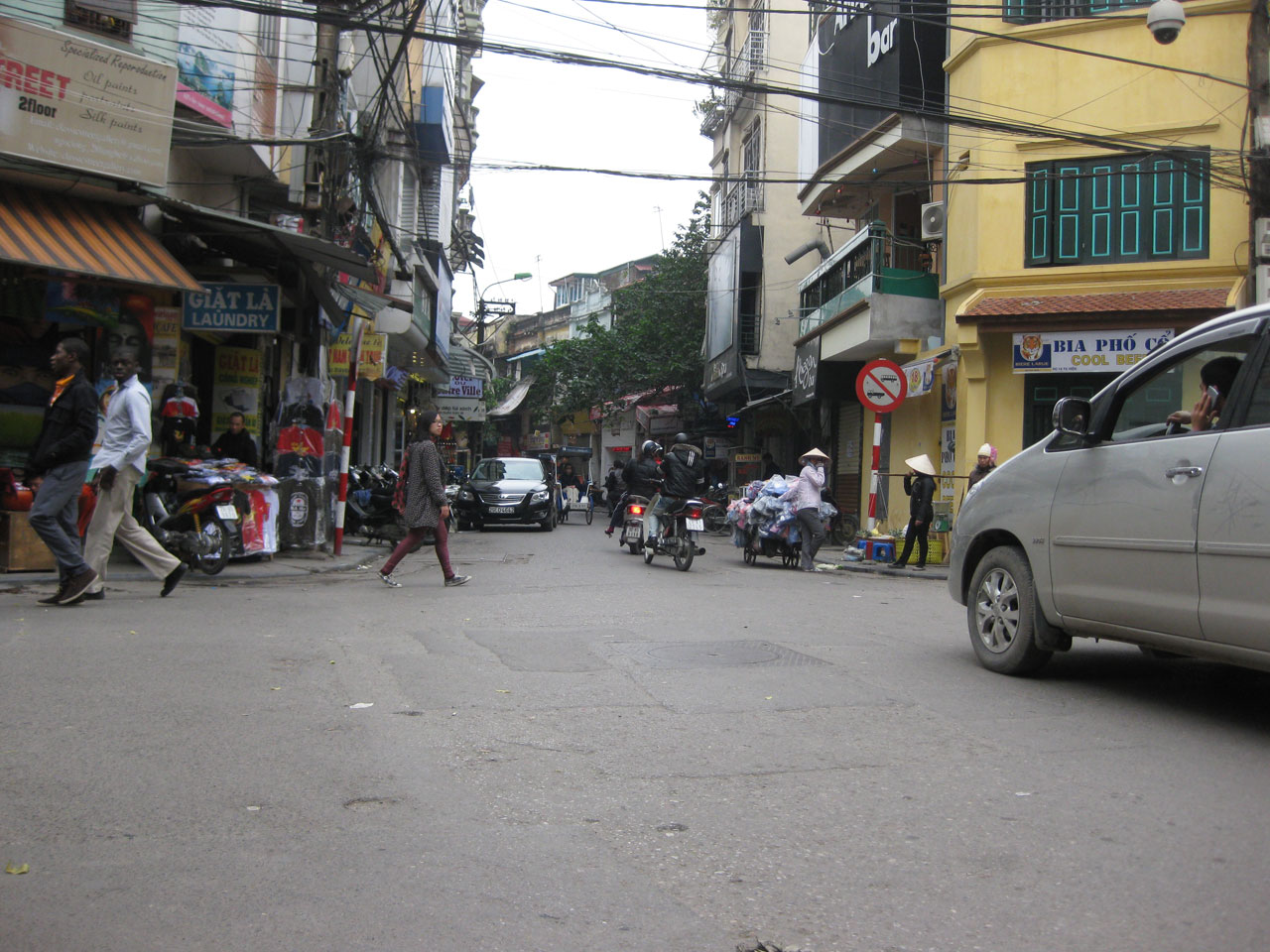 Bia hoi corner in Hanoi's Old Quarter, Vietnam