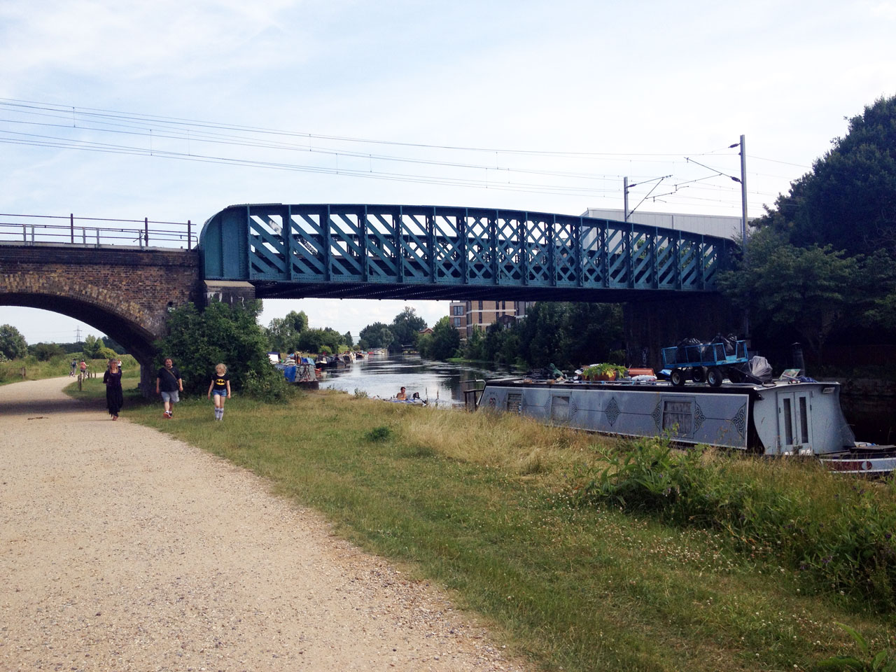 Railway bridge over the river Lea, Capital Ring Walk, London