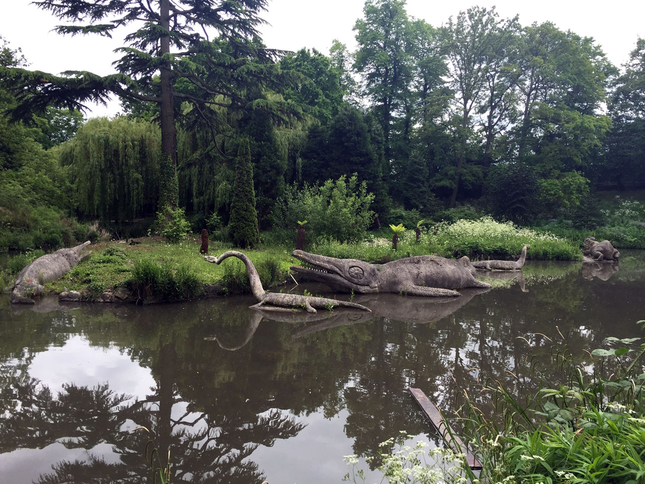 Prehistoric creatures in Crystal Palace Park