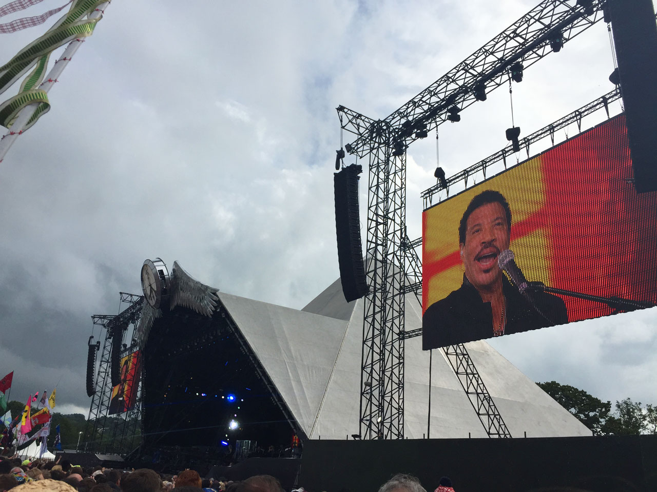 Lionel Richie plays the Pyramid Stage at Glastonbury 2015