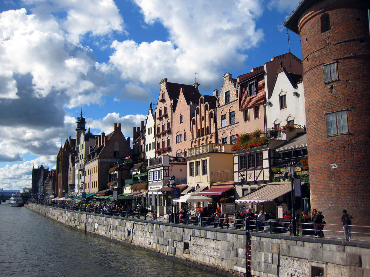 Buildings on the Motława riverfront, Gdańsk