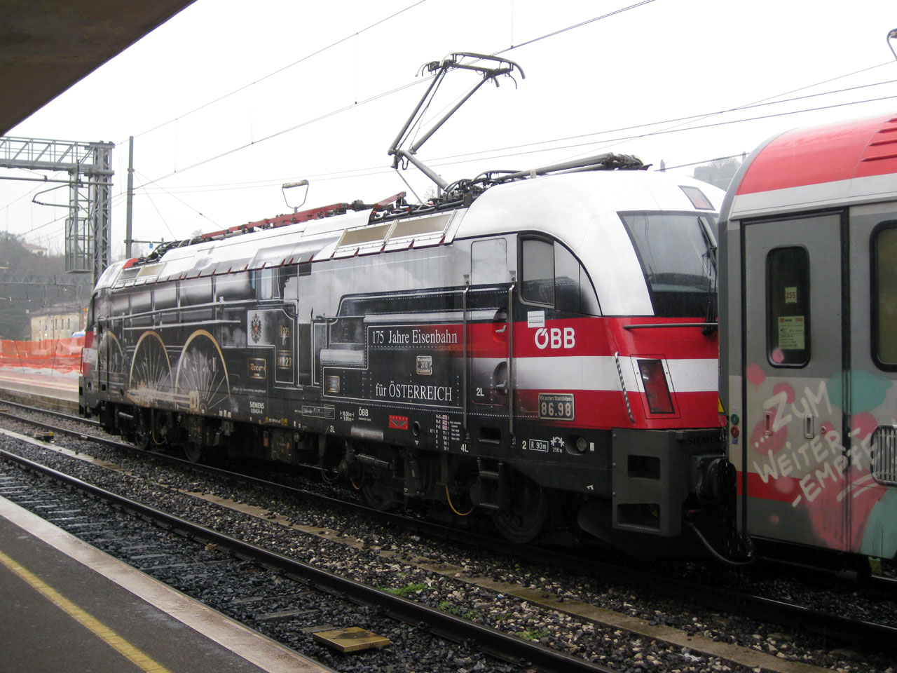 Train at Vicenza station, Italy