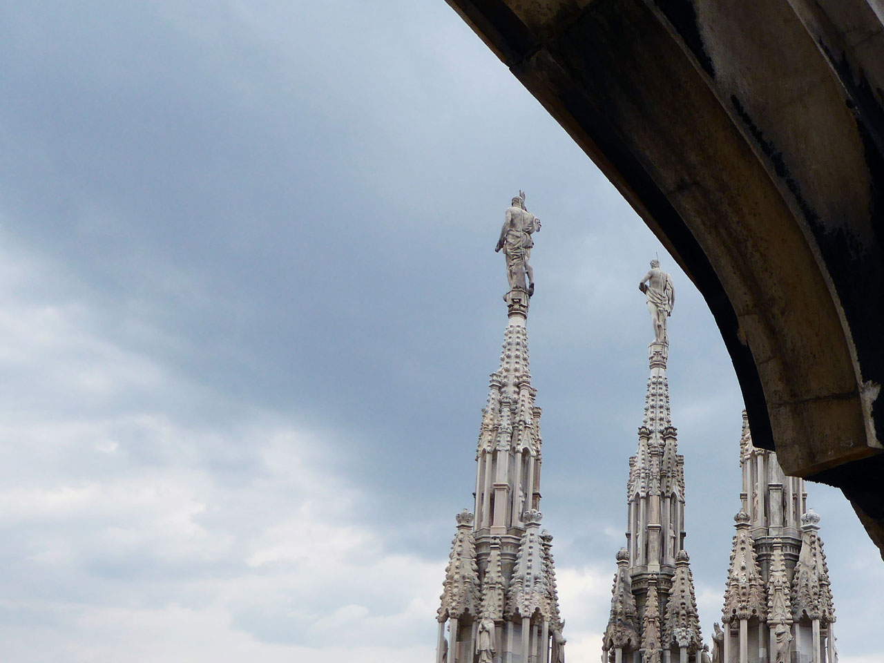 Detail on the rooftop of the Duomo, Milan