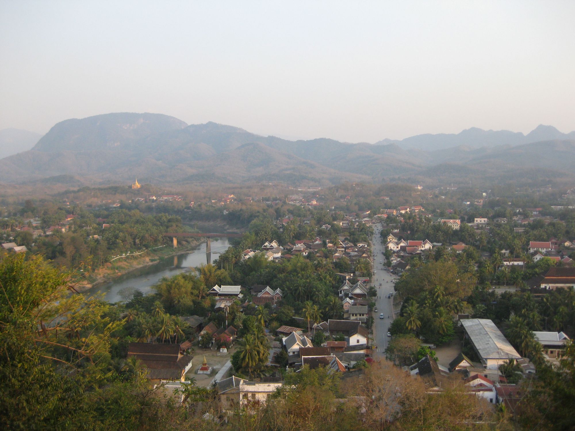 Luang Prabang: Buddhism and bowling