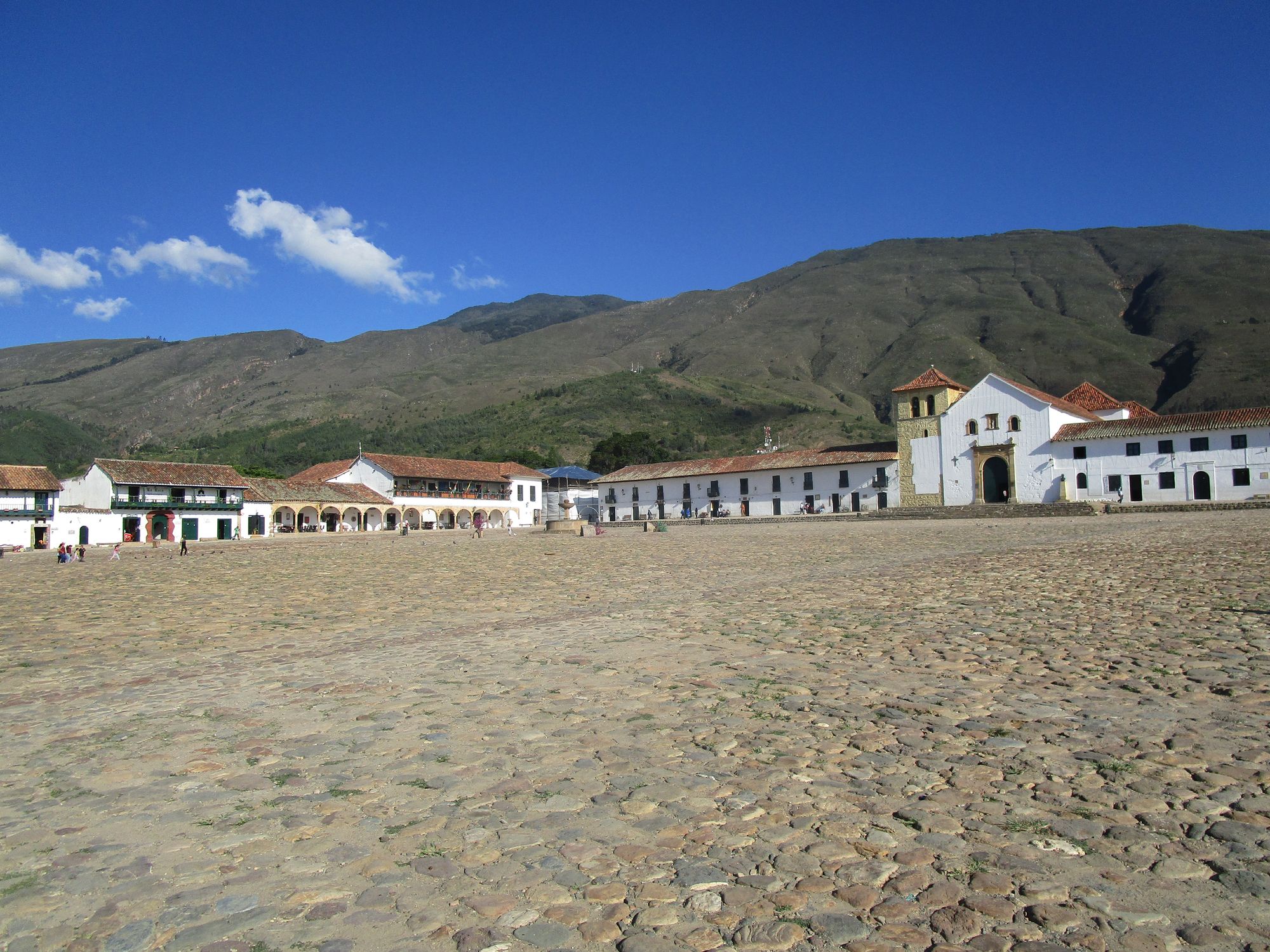 Villa de Leyva & Bogotá: A fragile peace